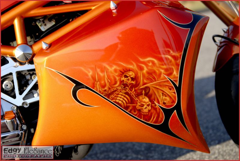 bike-20110226-rcp-ducati-orange-084_resize.jpg