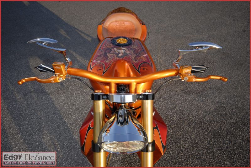 bike-20110226-rcp-ducati-orange-168_resize.jpg