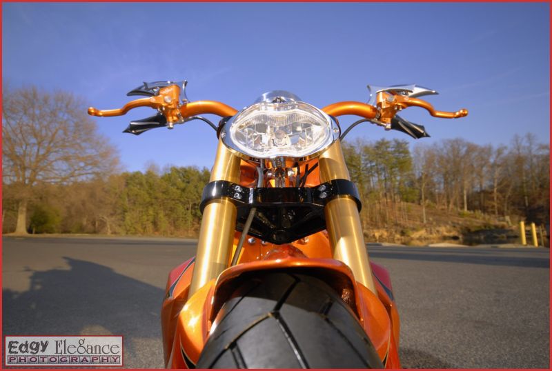 bike-20110226-rcp-ducati-orange-178_resize.jpg