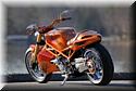 bike-20110226-rcp-ducati-orange-018_resize.jpg
